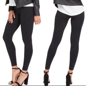 Spanx Look at Me Now Seamless Leggings - Black